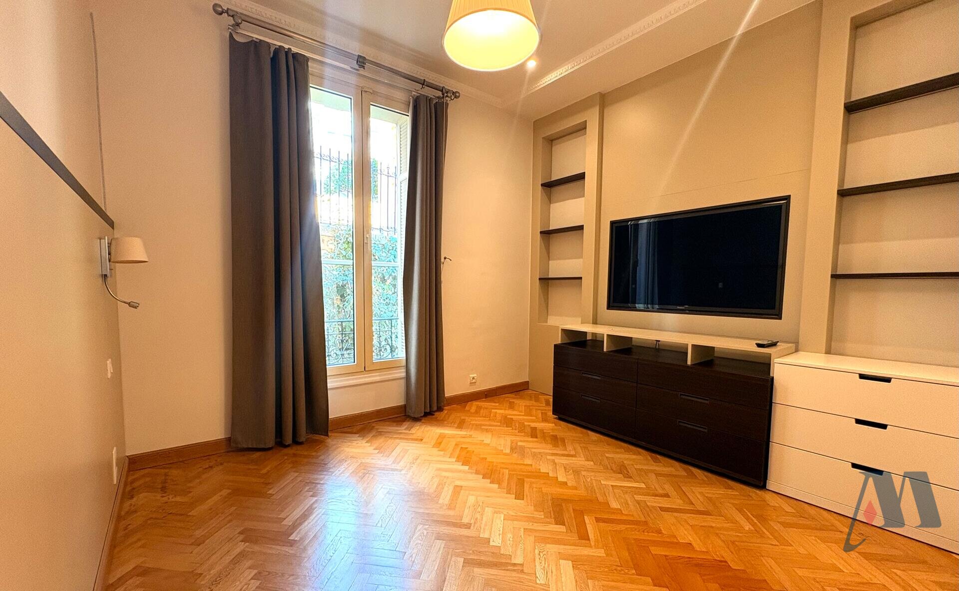 SUPERBE BOURGEOIS - MONEGHETTI - 4/5 PIECES - 10 / 16
