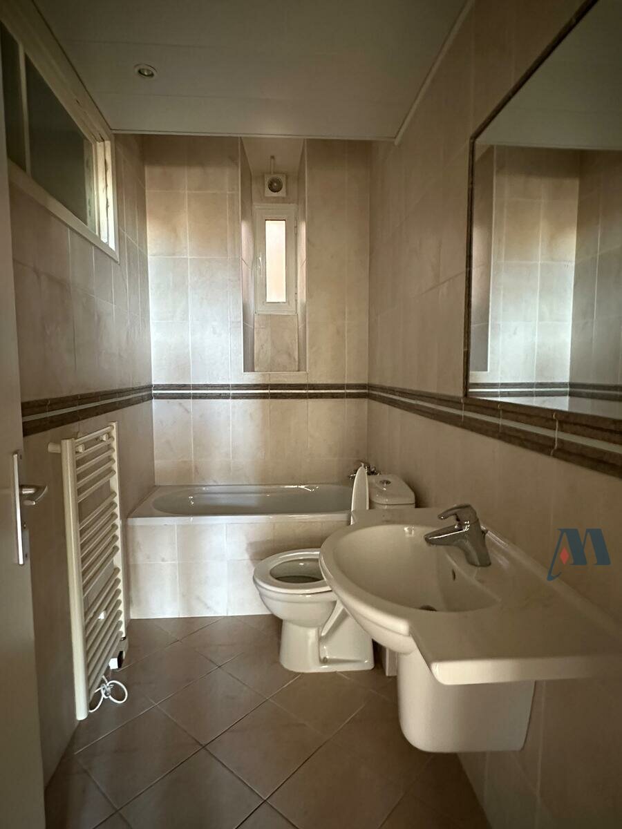 3 ROOM APARTMENT - CONDAMINE - 7 / 8