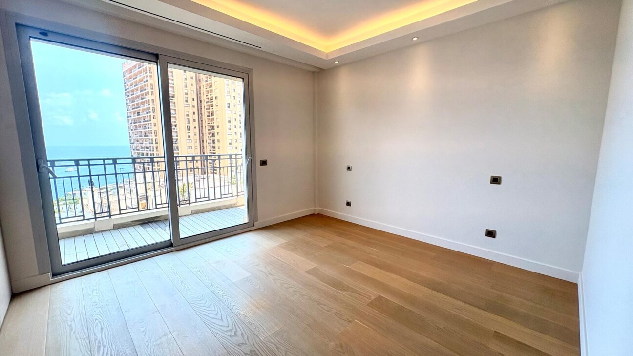 APPARTEMENT 5 PIECES - CARRE D'OR - 6 / 18