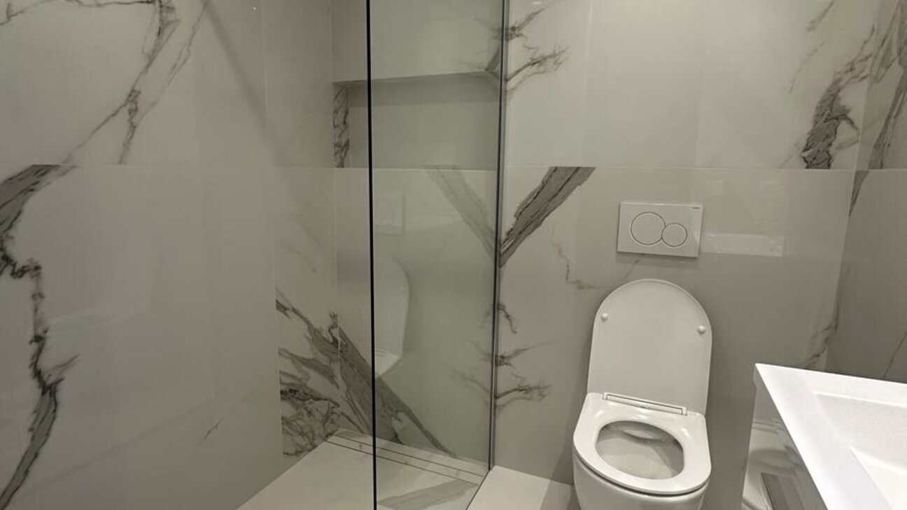 MONOLOCALE - LA ROUSSE -ST ROMAN - 2 / 4